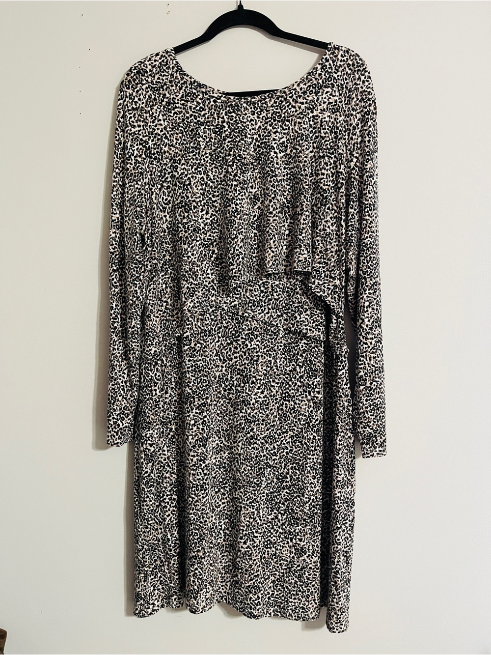 Old Navy Maternity Dress XL Animal Leopard Print Long Sleeve MIDI Nursing Flap